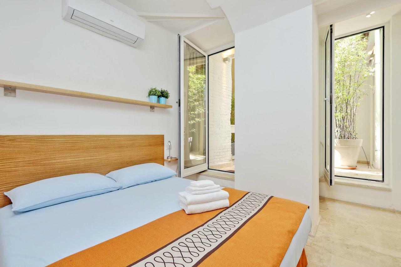 Design Loft Campo Dei Fiori Apartment โรม ภายนอก รูปภาพ